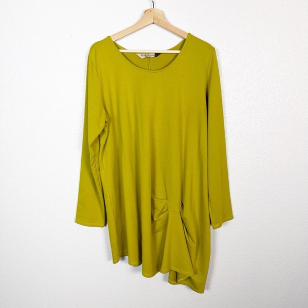 Chalet et Ceci Size Large Artsy Lagenlook Asymmetic Hem Long Sleeve‎ Tunic Green